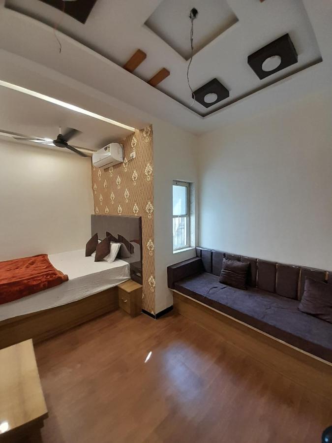 U2 Hotel Wizard Palace Aurangabad  Ngoại thất bức ảnh
